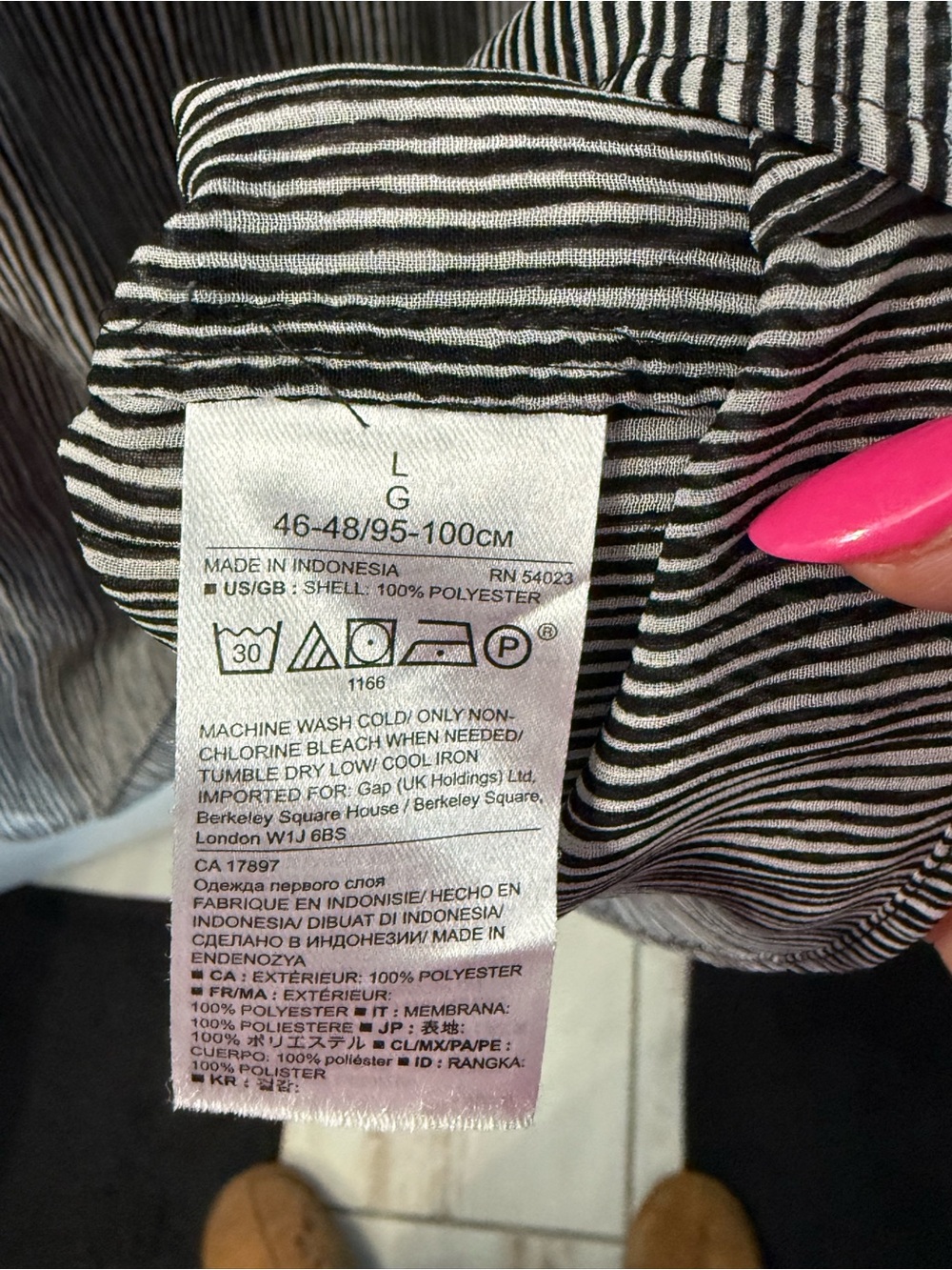 Banana Republic Black‎ & White Pinstripe Ruffle-Sleeve Top - Picture 3 of 4